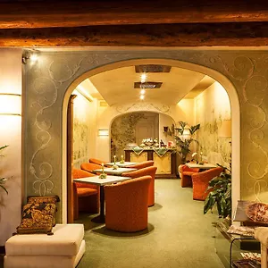 https://albergo-al-moretto.hotelinveneto.com